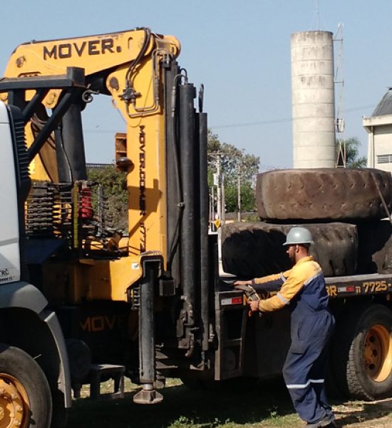 aluguel caminhão munk